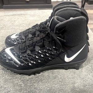 Nike Force Savage Varsity Football Cleats